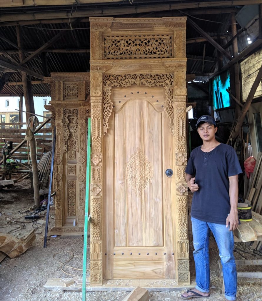 gebyok-pintu-kamar