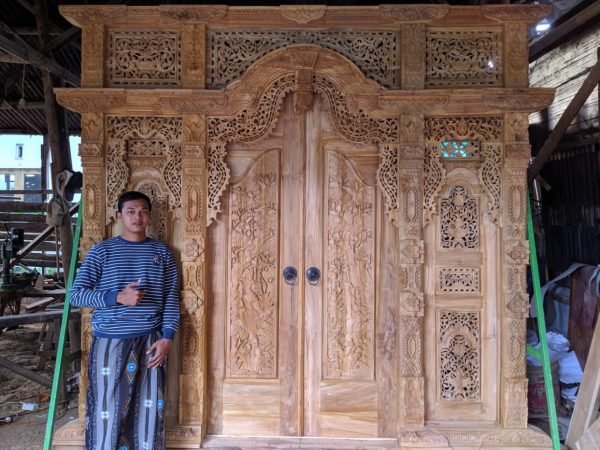 gebyok-relief-2