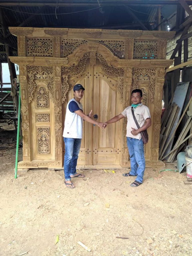 gebyok-ukir-ratu-jati-jepara-gebyok-pesanan-pati-1g