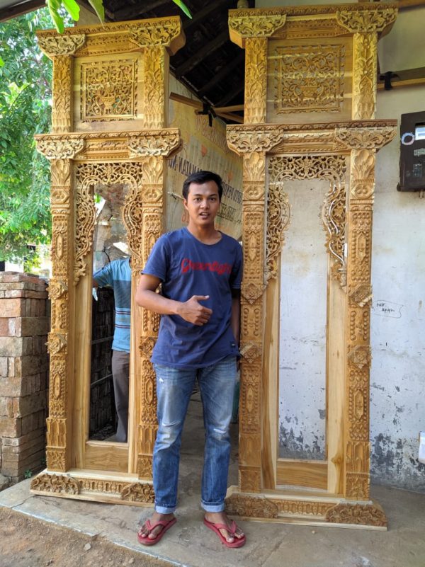 jendela-gebyok-ukir-1