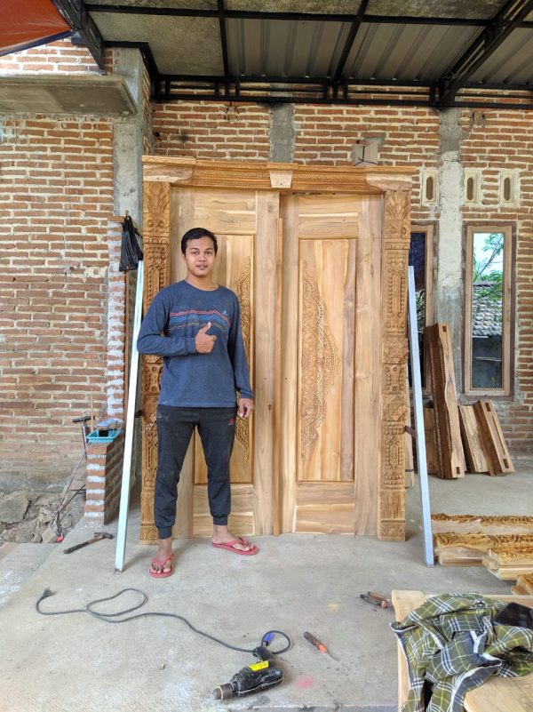 kusen-pintu-minimalis-1 kusen-pintu-minimalis-1