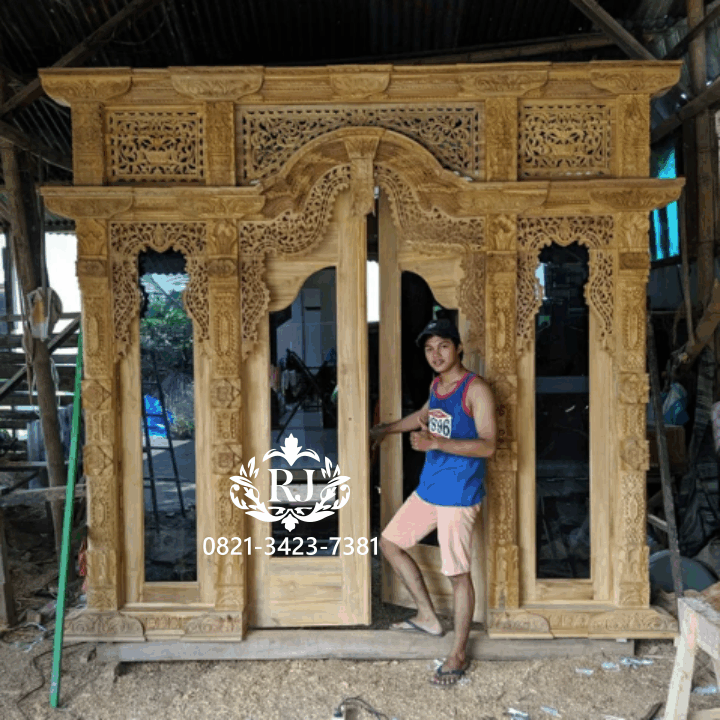 Pintu Gebyok Jati Ukir Minimalis