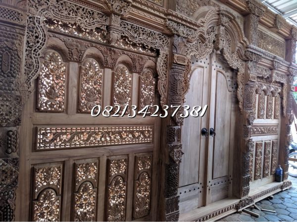 pintu-gebyok-ukir-1