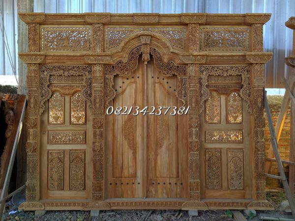 pintu-gebyok-ukir-jepara-2 pintu-gebyok-ukir-jepara-2