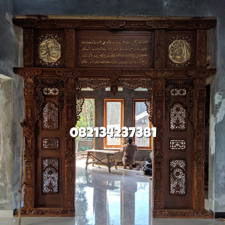 Gebyok Kaligrafi Penyekat Ruangan 3 Meter