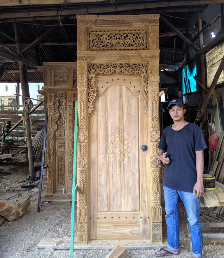 Pintu Kamar Gebyok Ukir Jati Asli Jepara