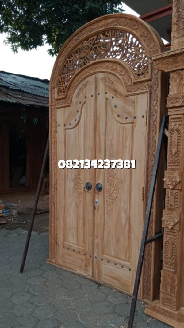 Pintu-Gapura-Kaligrafi-Musholla Pintu-Gapura-Kaligrafi-Musholla