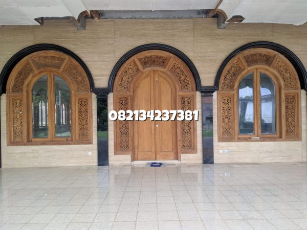 ukiran-gebyok-ukir-murah-pintu-ukir-masjid ukiran-gebyok-ukir-murah-pintu-ukir-masjid