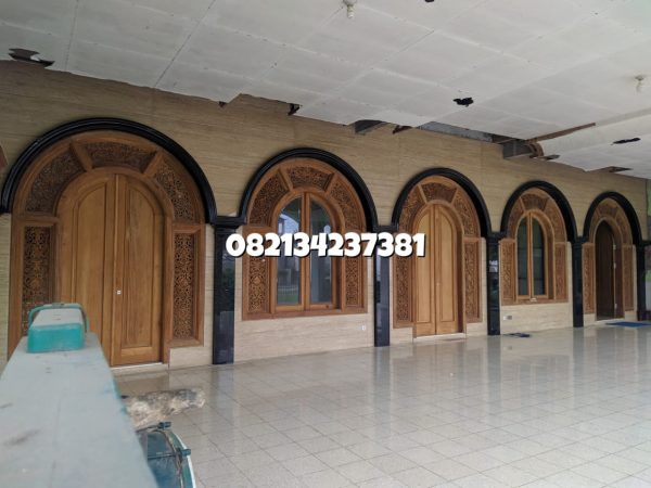 ukiran-gebyok-ukir-pintu-masjid ukiran-gebyok-ukir-pintu-masjid