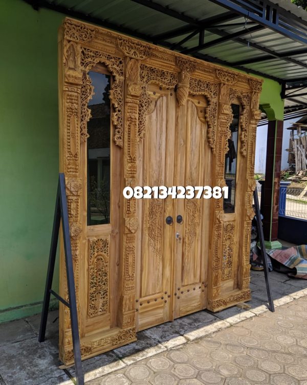 gebyok_minimalis_gundul_jendela_kaca_230cm