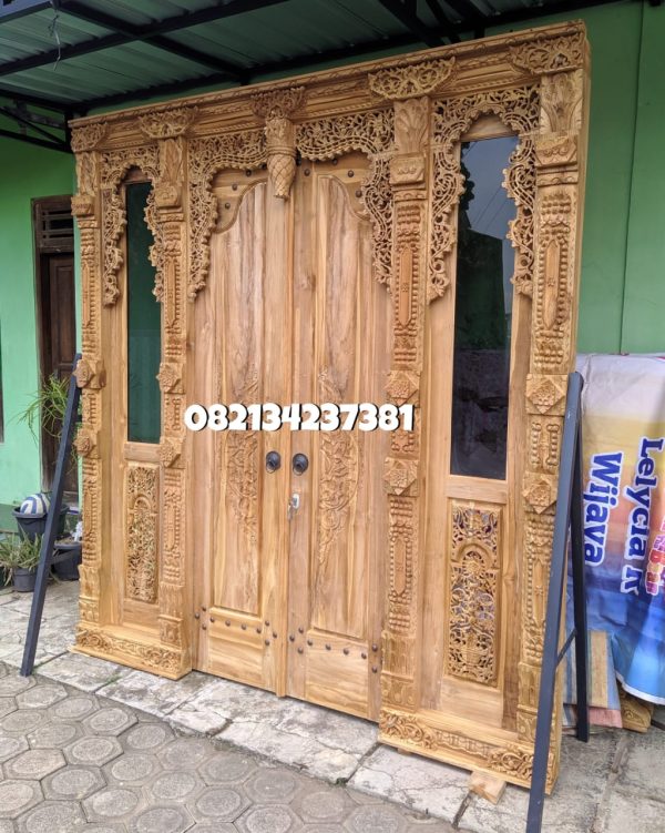 gebyok_minimalis_gundul_jendela_kaca_230cm