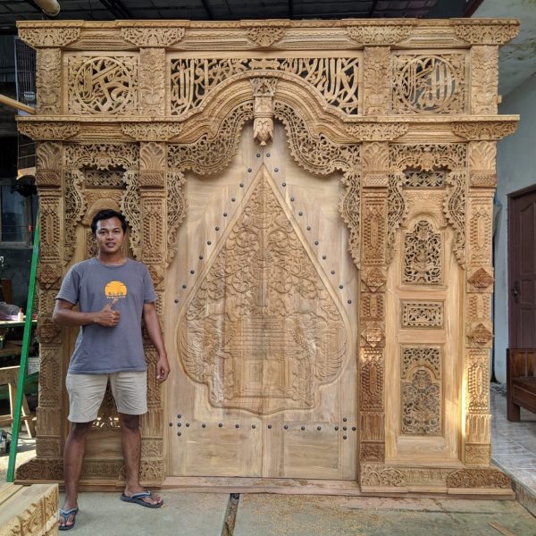 gebyok_wayang_abangan